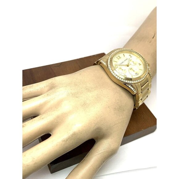 Michael Kors Women's Watch MK5166 Blair Quartz Chronograph Gold Steel 39mm - Picture 4 of 14